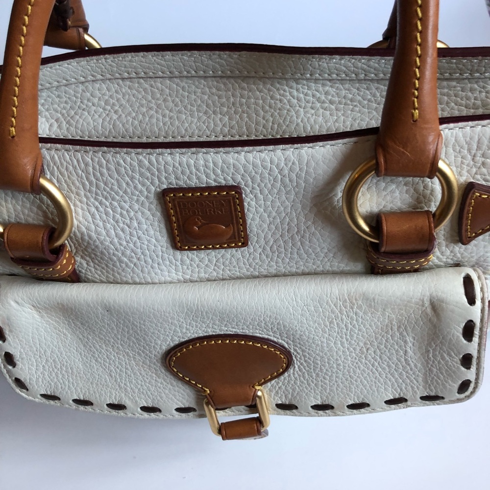 Dooney & Bourke small satchel